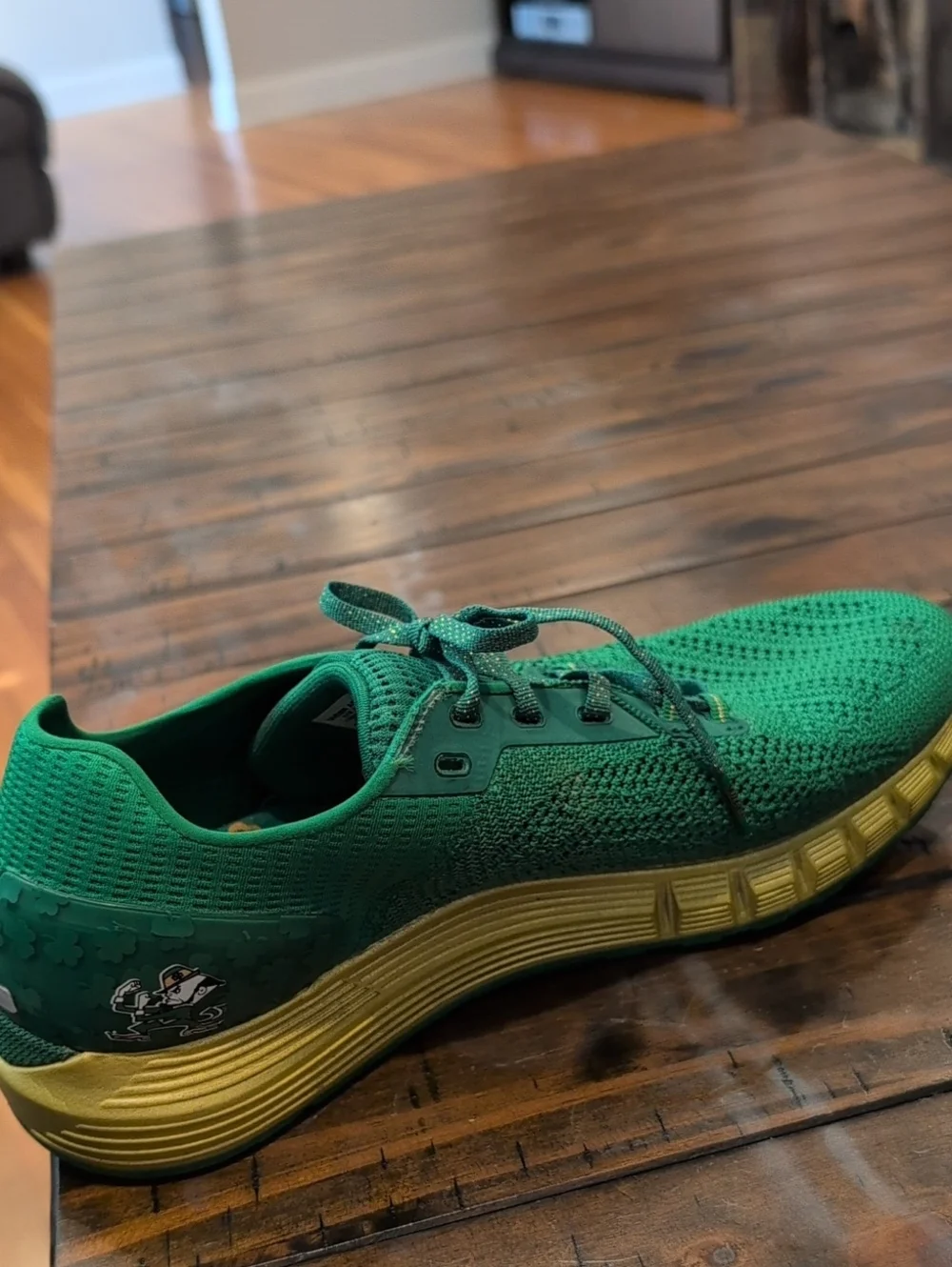 Under Armour Notre Dame HOVR Sonic Sneakers Bluetooth Enabled